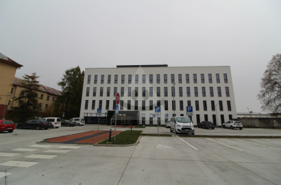 Poliklinika ROZANKA – Zdravotnícke a administratívne priestory na prenájom - 1. NP